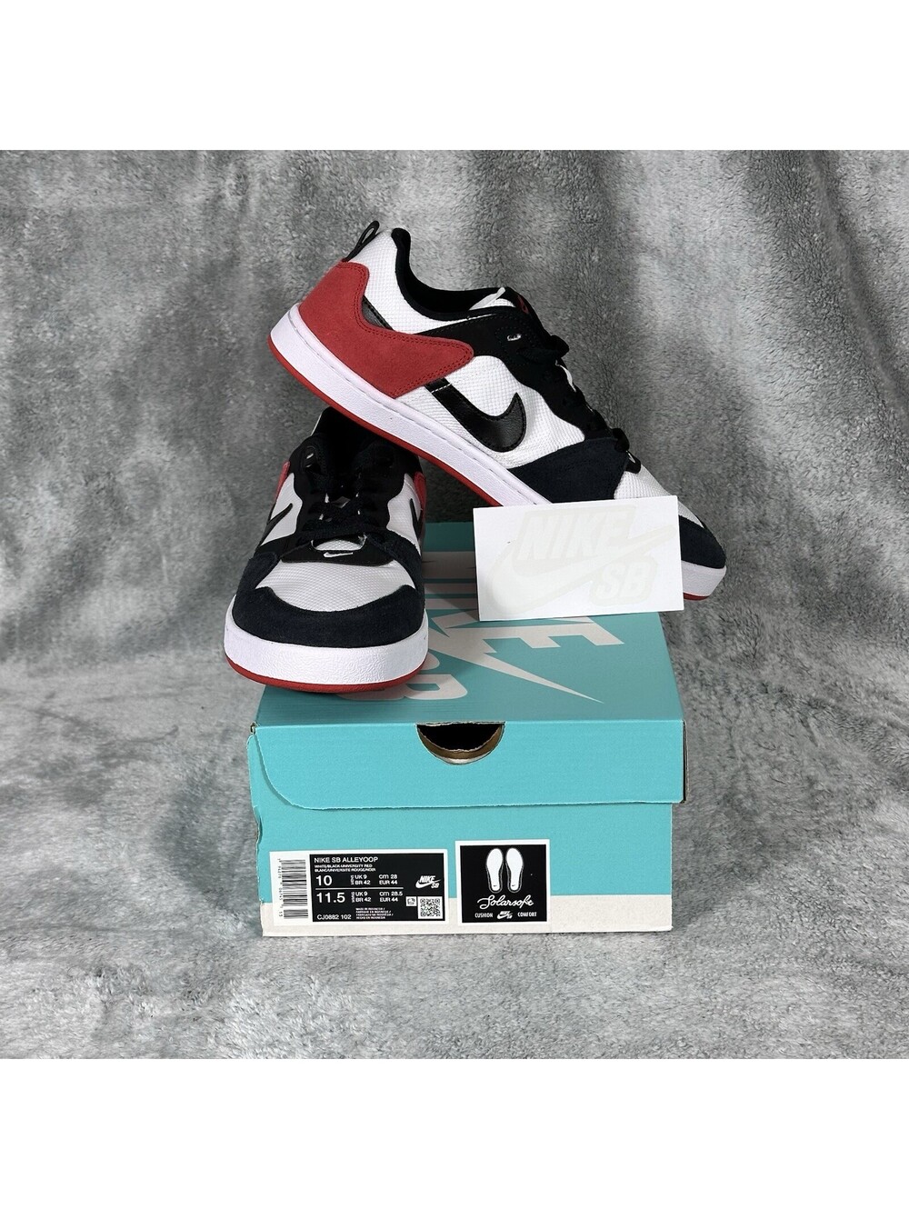 Nike Men’s Size 10 SB Alleyoop White University Red Black Skate Shoes CJ0882-102